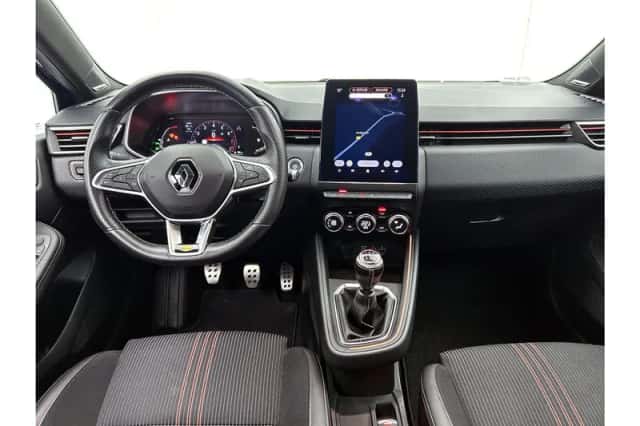 Renault Clio (2019) thumbnail 3