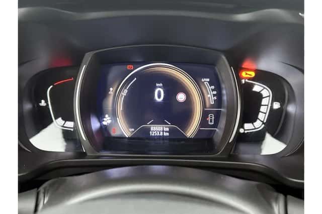 Renault Kadjar (2022) thumbnail 11