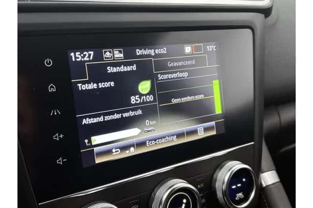Renault Kadjar (2022) thumbnail 16