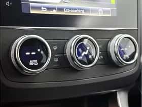 Renault Kadjar (2022) thumbnail 19