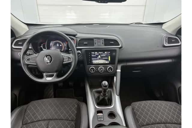 Renault Kadjar (2022) thumbnail 3