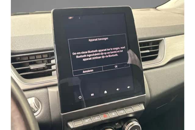 Renault Captur (2020) thumbnail 16