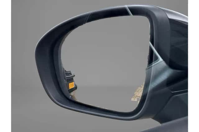 Renault Captur (2020) thumbnail 27