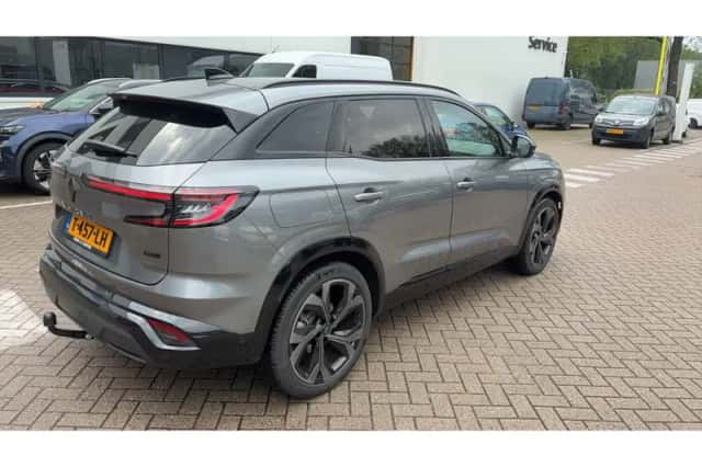 Renault Austral (2023) thumbnail 4