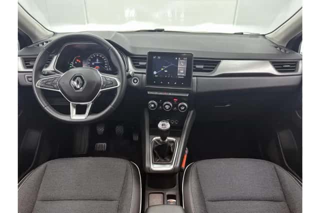 Renault Captur (2021) thumbnail 3