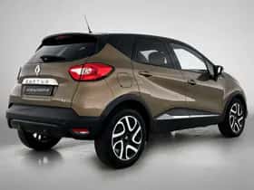 Renault Captur (2016) thumbnail 2