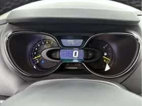 Renault Captur (2016) thumbnail 13