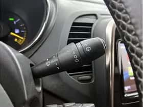 Renault Captur (2016) thumbnail 29