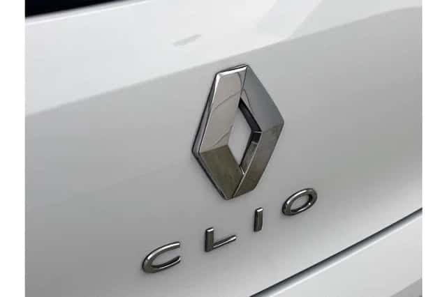 Renault Clio (2022) thumbnail 33