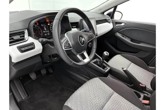 Renault Clio (2022) thumbnail 8