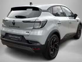 Renault Captur (2026) thumbnail 2