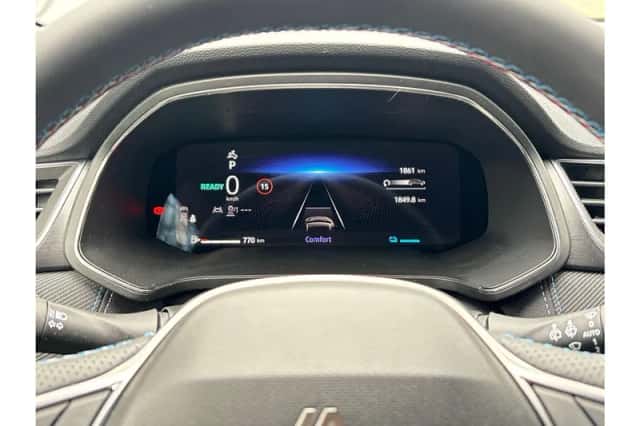 Renault Captur (2026) thumbnail 11