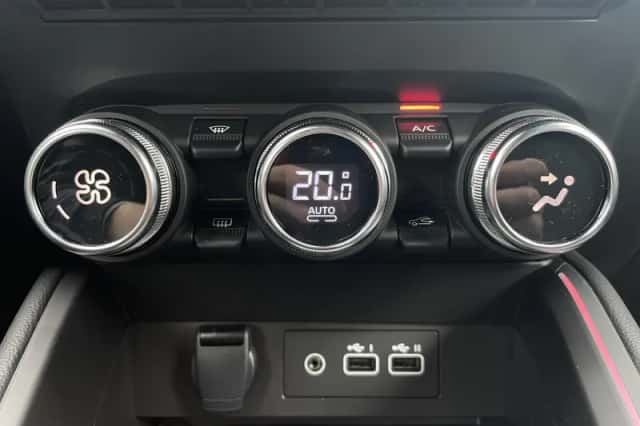 Renault Clio (2025) thumbnail 26
