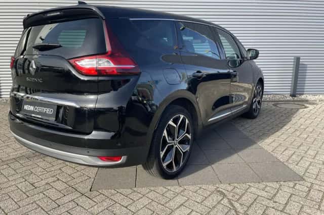 Renault Grand Scénic (2023) thumbnail 2