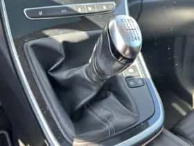 Renault Scénic (2017) thumbnail 19