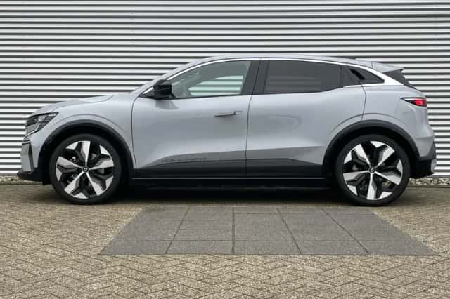 Renault Mégane E-Tech (2025) thumbnail 8