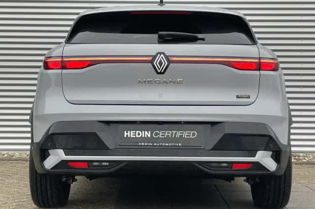 Renault Mégane E-Tech (2025) thumbnail 9