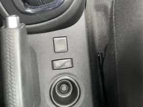 Renault Captur (2018) thumbnail 24