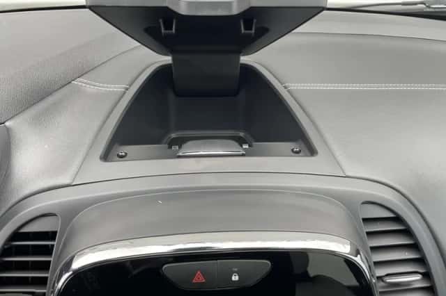 Renault Captur (2018) thumbnail 27