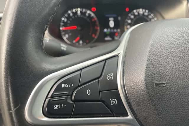 Renault Clio (2021) thumbnail 13