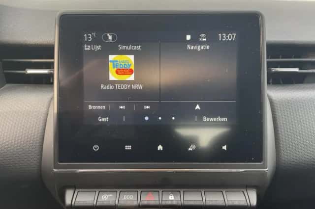 Renault Clio (2021) thumbnail 16