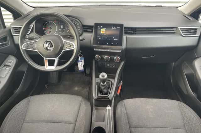 Renault Clio (2021) thumbnail 3