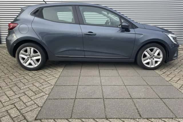 Renault Clio (2021) thumbnail 8