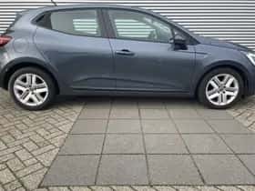 Renault Clio (2021) thumbnail 8