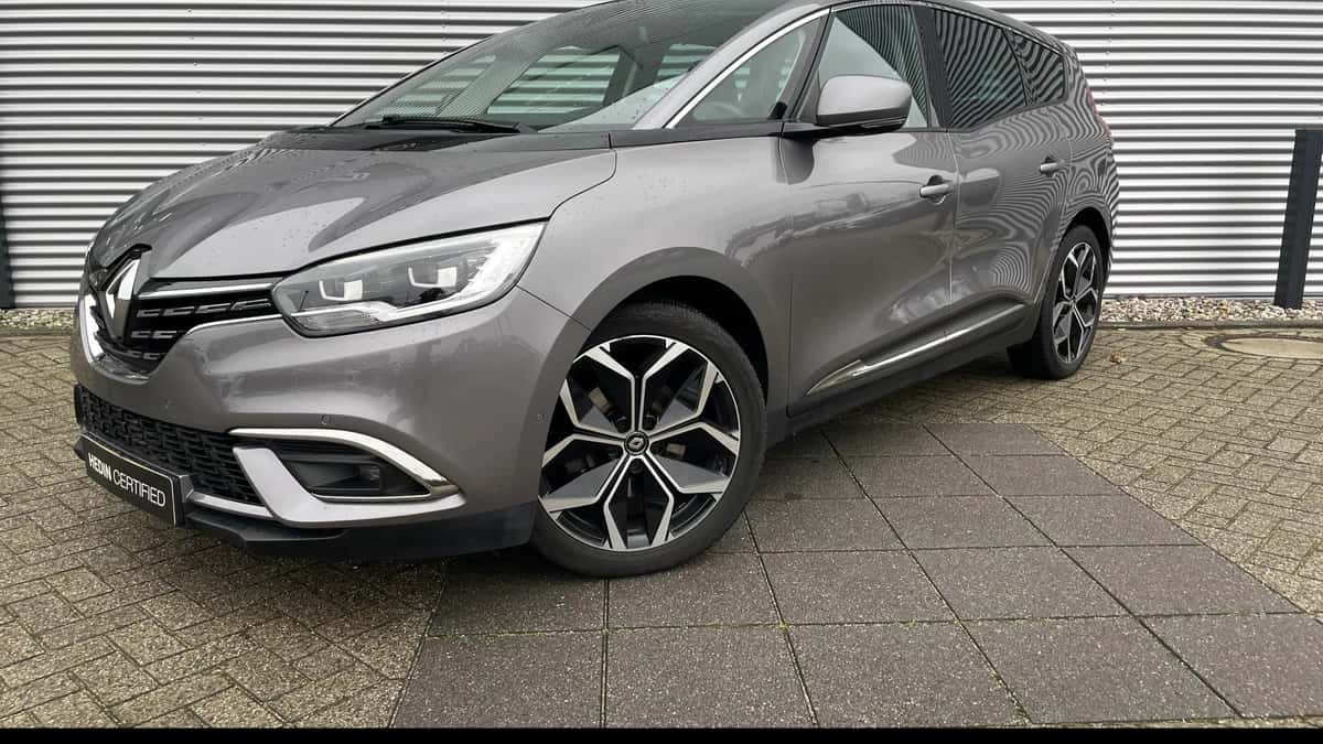 Renault Grand Scénic (2022) — foto 1