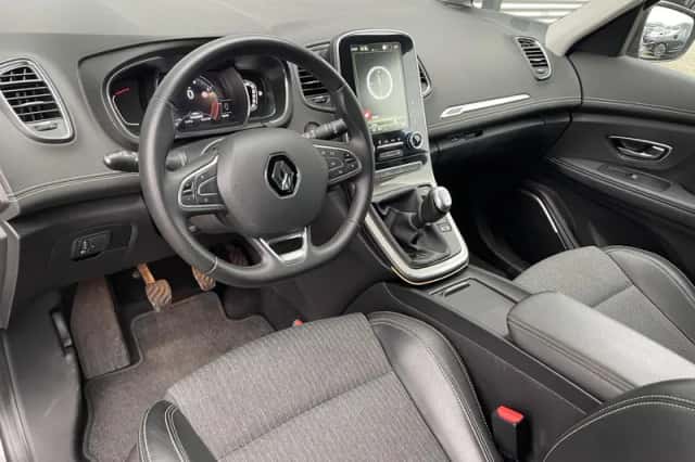 Renault Grand Scénic (2022) thumbnail 16