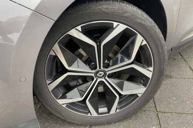 Renault Grand Scénic (2022) thumbnail 6