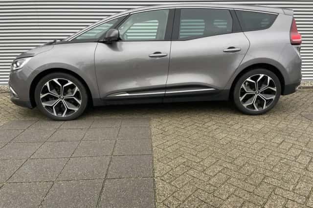 Renault Grand Scénic (2022) thumbnail 7