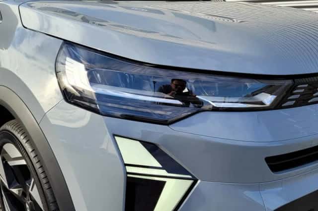 Renault Symbioz (2025) thumbnail 24