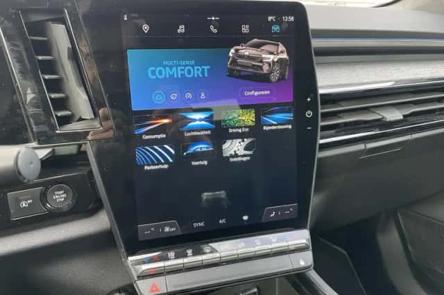 Renault Austral (2023) thumbnail 21