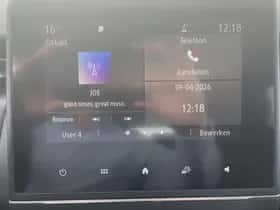 Renault Clio (2019) thumbnail 18