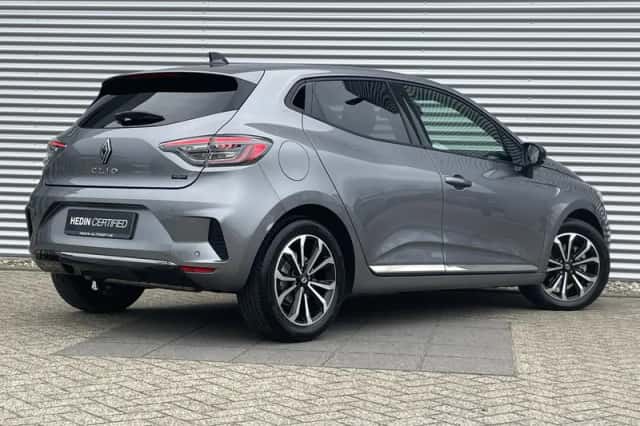Renault Clio (2025) thumbnail 2