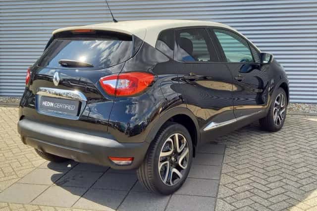 Renault Captur (2016) thumbnail 2