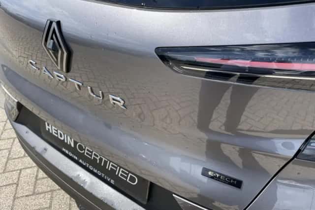 Renault Captur (2025) thumbnail 6