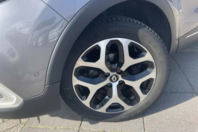 Renault Captur (2018) thumbnail 5