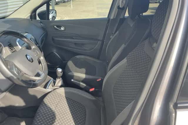 Renault Captur (2018) thumbnail 10