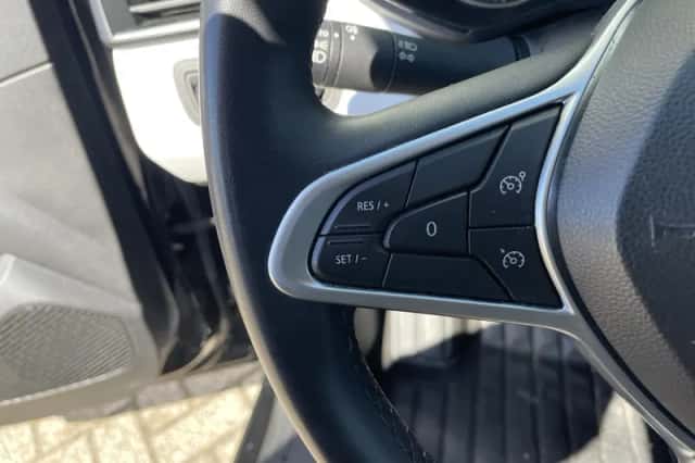 Renault Clio (2022) thumbnail 14