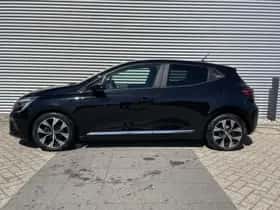 Renault Clio (2022) thumbnail 6