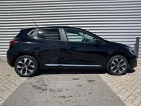 Renault Clio (2022) thumbnail 9