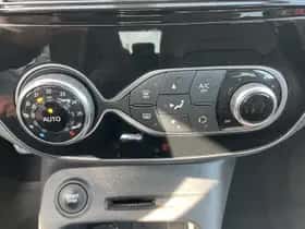 Renault Captur (2018) thumbnail 21