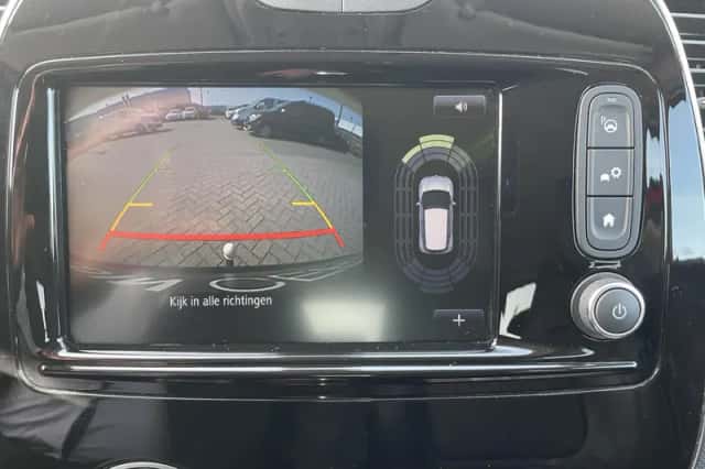 Renault Captur (2018) thumbnail 22
