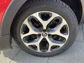 Renault Captur (2018) thumbnail 5