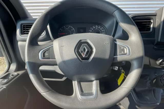 Renault Master (2024) thumbnail 12