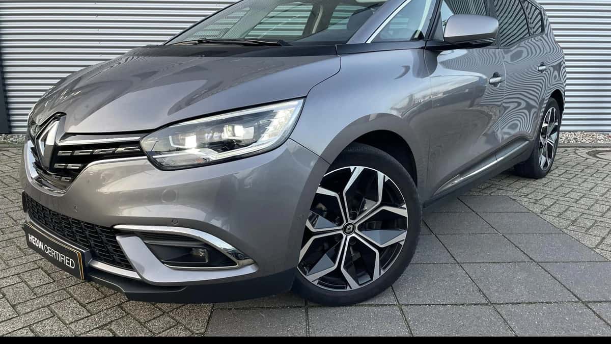 Renault Grand Scénic (2023) — foto 1