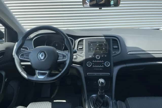 Renault Mégane (2017) thumbnail 3