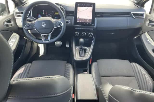 Renault Clio (2025) thumbnail 3